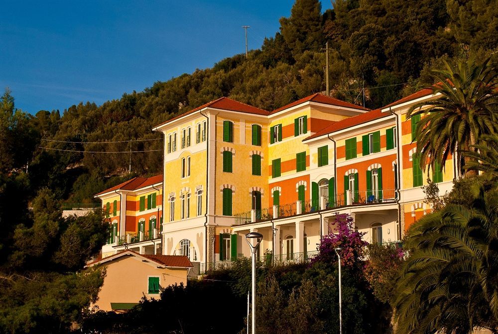 Hotel Del Golfo Finale Ligure Exteriör bild