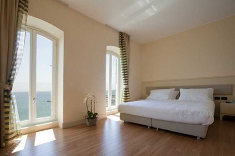 Hotel Del Golfo Finale Ligure Exteriör bild